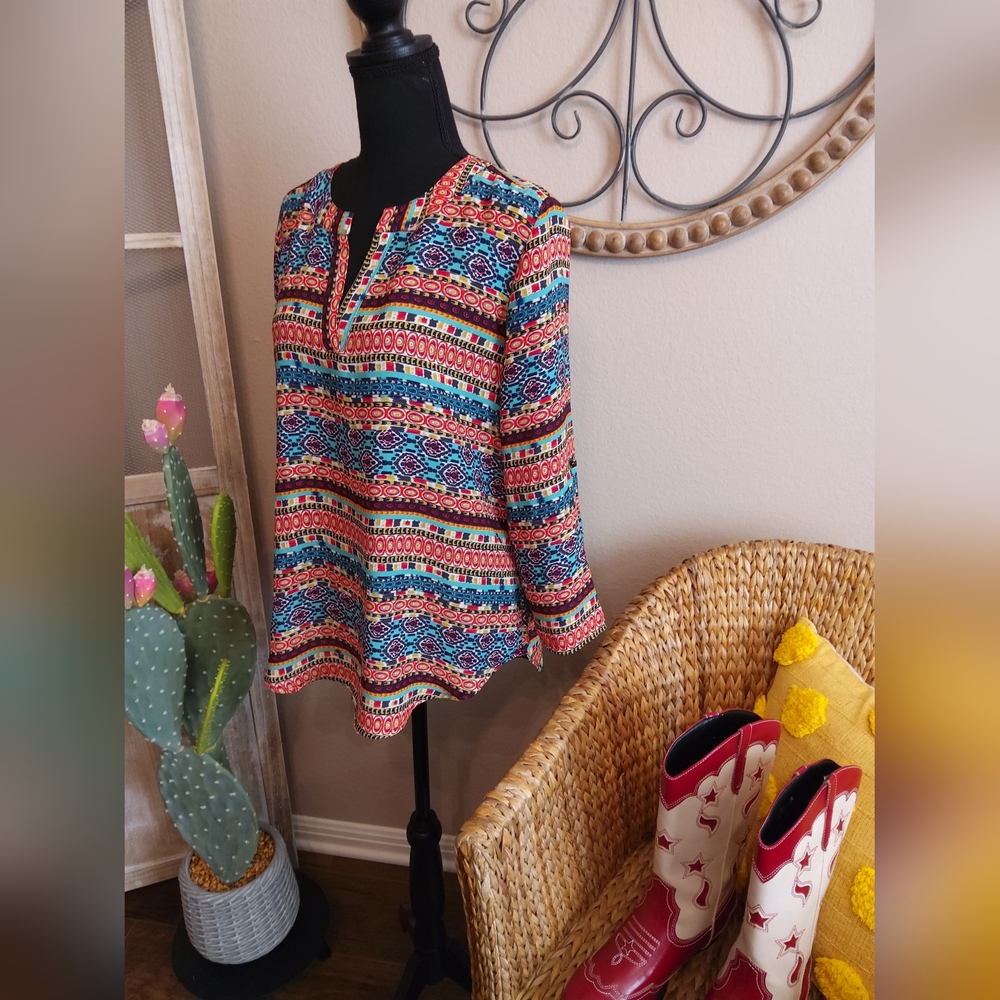 Cato Multicolor Patterned V-Neck Tunic - Picture 3 of 11
